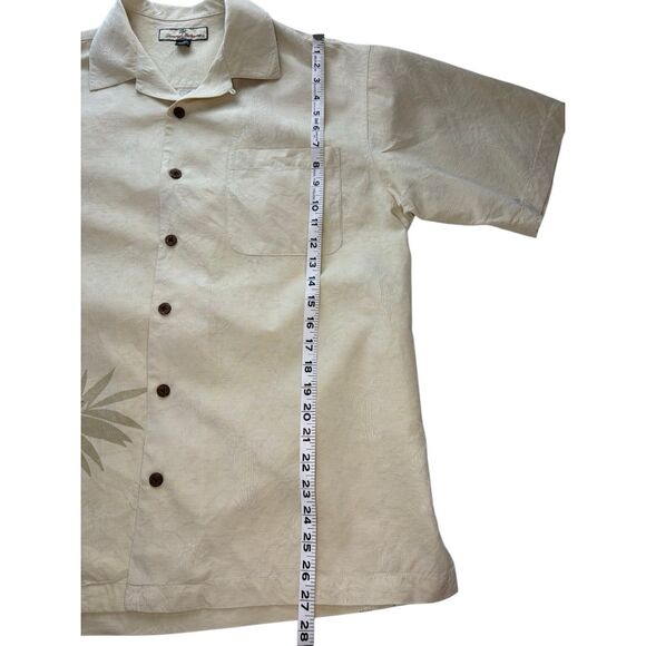 Tommy Bahama 100% silk pale yellow embossed Hawaiian shirt - M - Picture 5 of 7